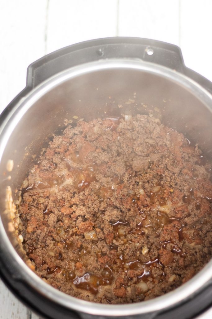 cooking ground beef and onions for soup