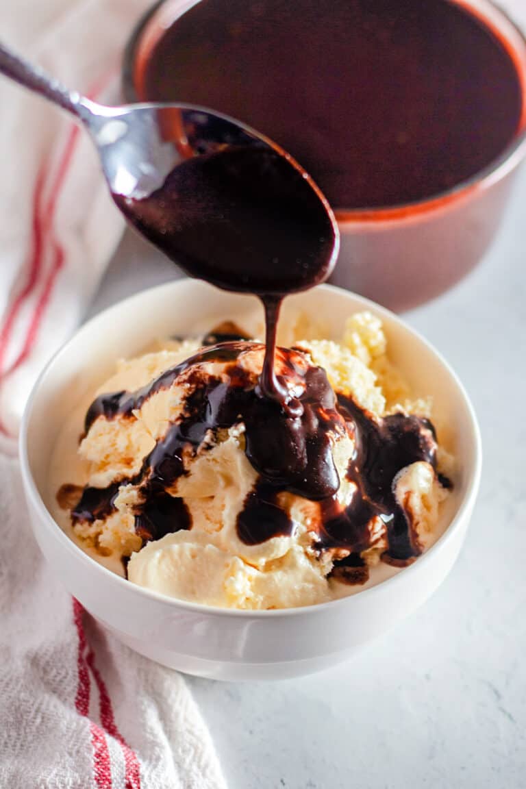 Chocolate Topping Using Easy Homemade Chocolate Dipping Sauce